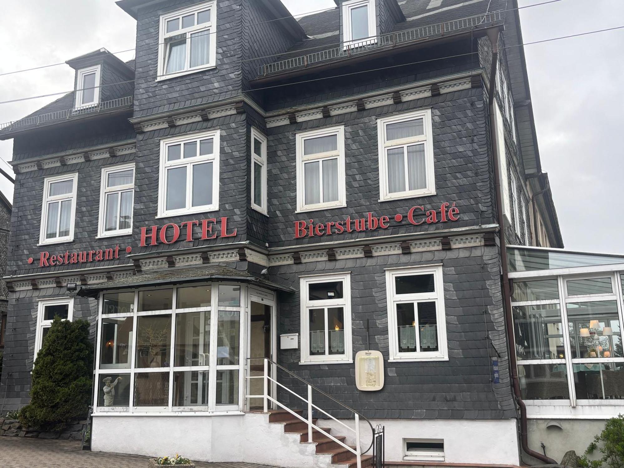 Hotel Burghof Oberweißbach Eksteriør billede